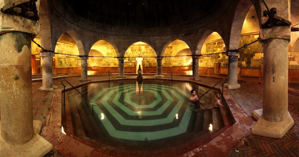termas Rudas baths