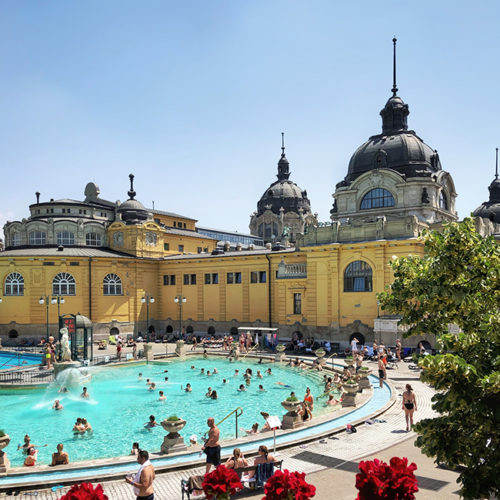 Off-the-beaten path Budapest Baths | Best Spas in Budapest Hungary | Guide to the Best Spas in Budapest | The solivagant Soul Travel Blog