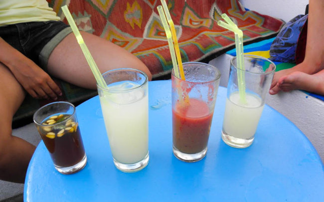 Drinking in Sidi Bou Said, Bebiendo en Sidi Bou Said
