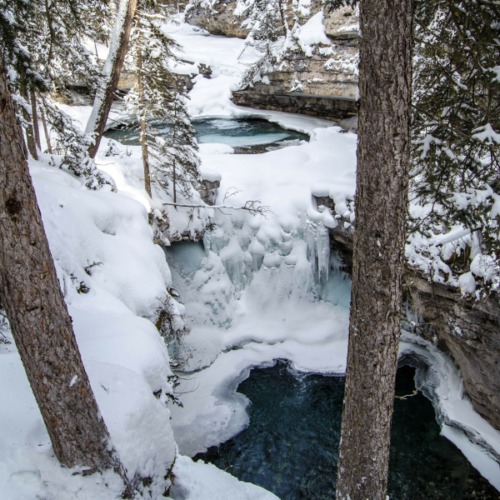 Hiking Johnston Canyon in Winter , Canada - The Solivagant Soul