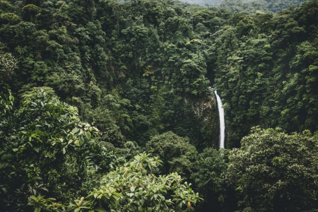 Visiting La Fortuna Waterfall in Costa Rica - The Solivagant Soul