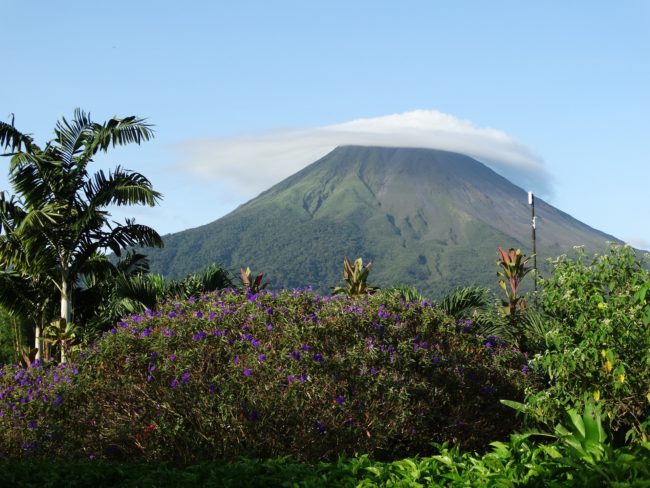 Visiting La Fortuna Waterfall in Costa Rica - The Solivagant Soul