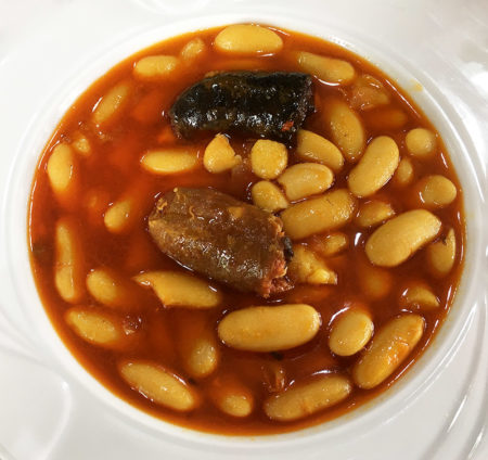 Best Spanish Food per Region | Most Authentic Spanish Recipes per region | Spain has some of the best food in the world. We do not only have amazing chefs but Spain is also home of extraordinary delicatessen. Here you can find the best food per region | The Solivagant Soul