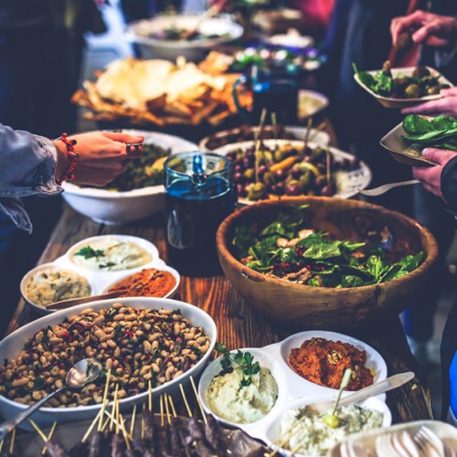 Best Spanish Food per Region | Spain has some of the best food in the world. We do not only have amazing chefs but Spain is also home of extraordinary delicatessen. Here you can find the best food per region | The Solivagant Soul