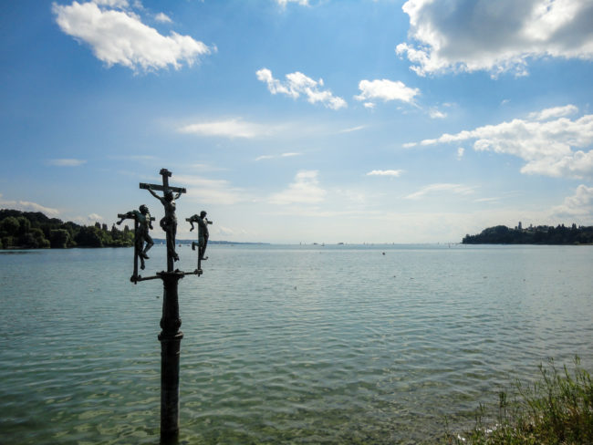 Visit Mainau in Germany | The Solivagant Soul