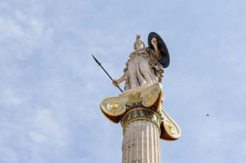 Wandering through the streets of Athens - The Solivagant Soul