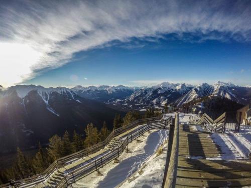 Banff Gondola in Winter - Photo Gallery | The Solivagant Soul