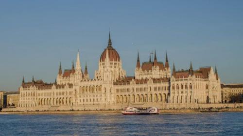 Hungarian Parliament  | Photo Journal: Budapest, a pearl in the Danube | The Solivagant Soul